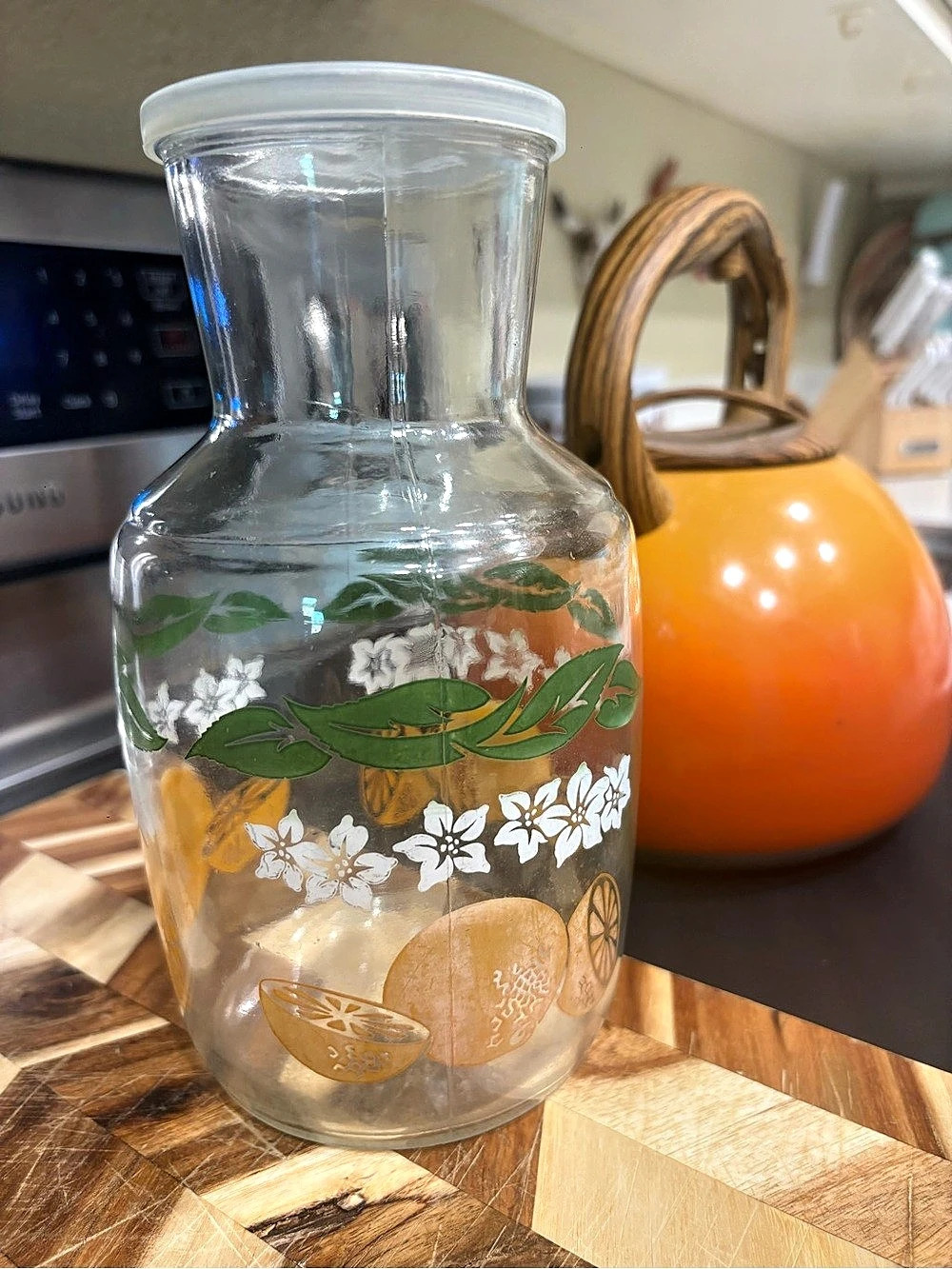 Anchor Hocking Vintage Orange Juice Carafe Citrus Slice Glass Pitcher Glass